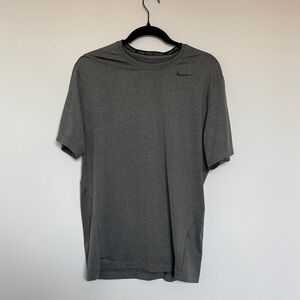 Nike Men's Dark Gray Short Sleeve Tee
